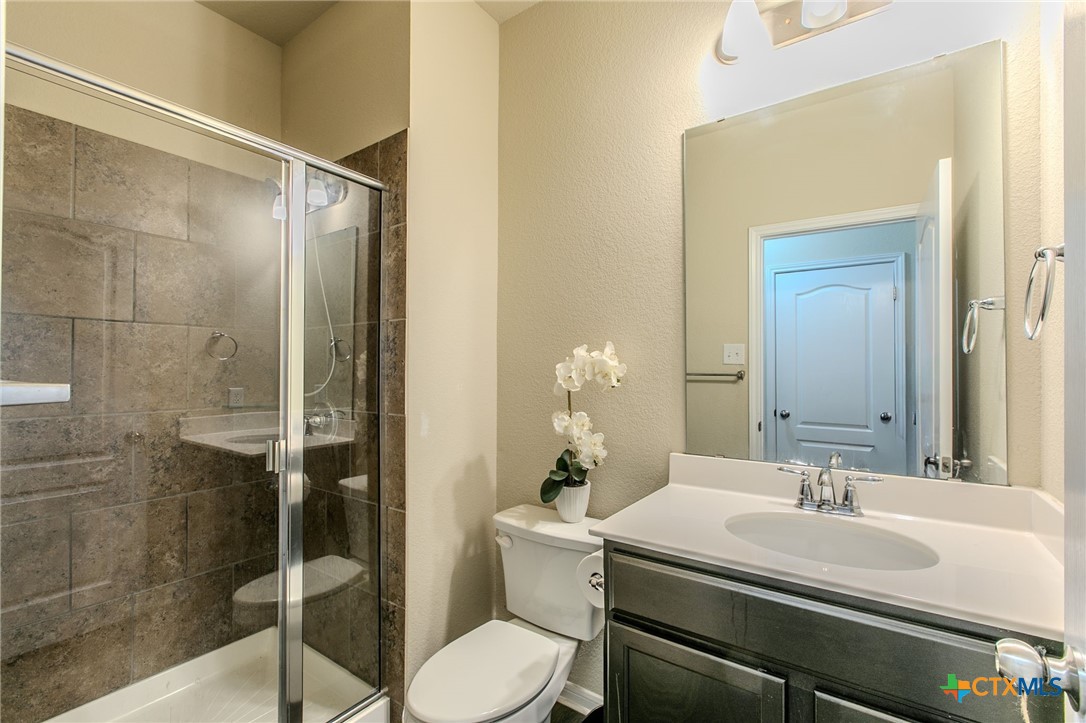 7916 Lee Hall Loop Property Photo 18