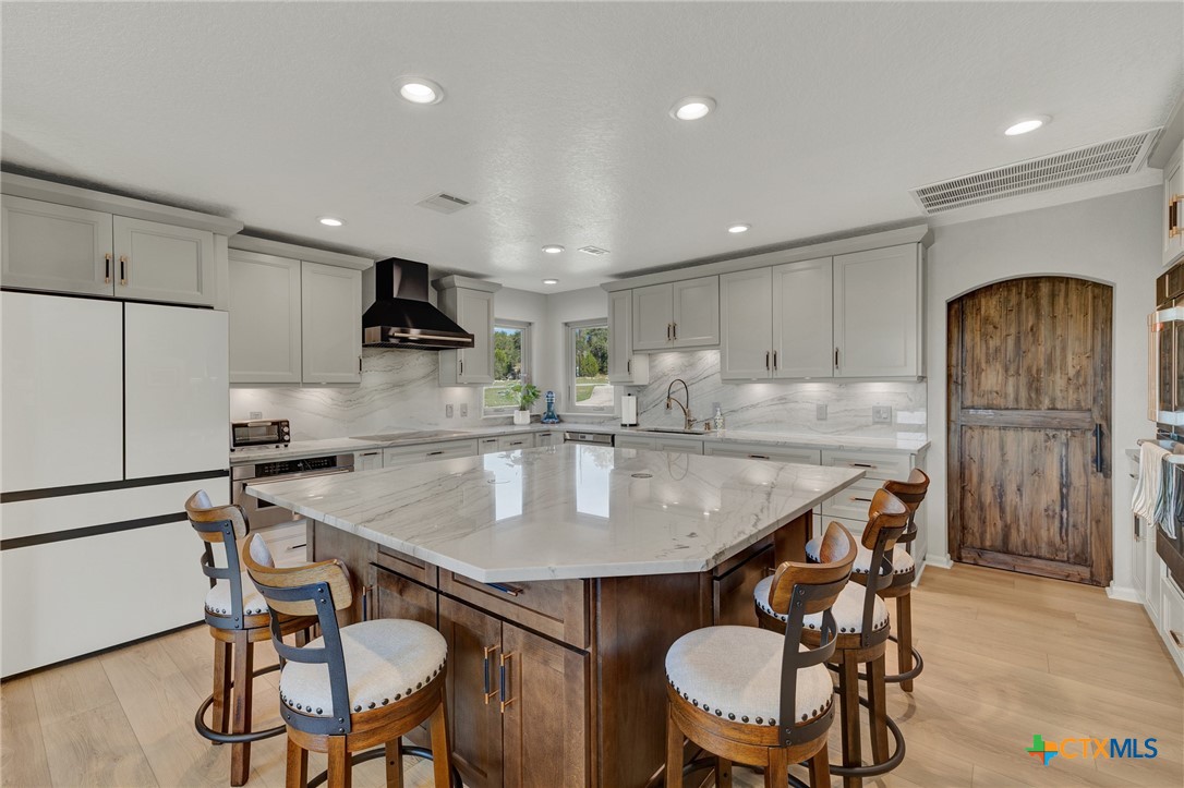 260 Mexican Hat Drive Property Photo 14