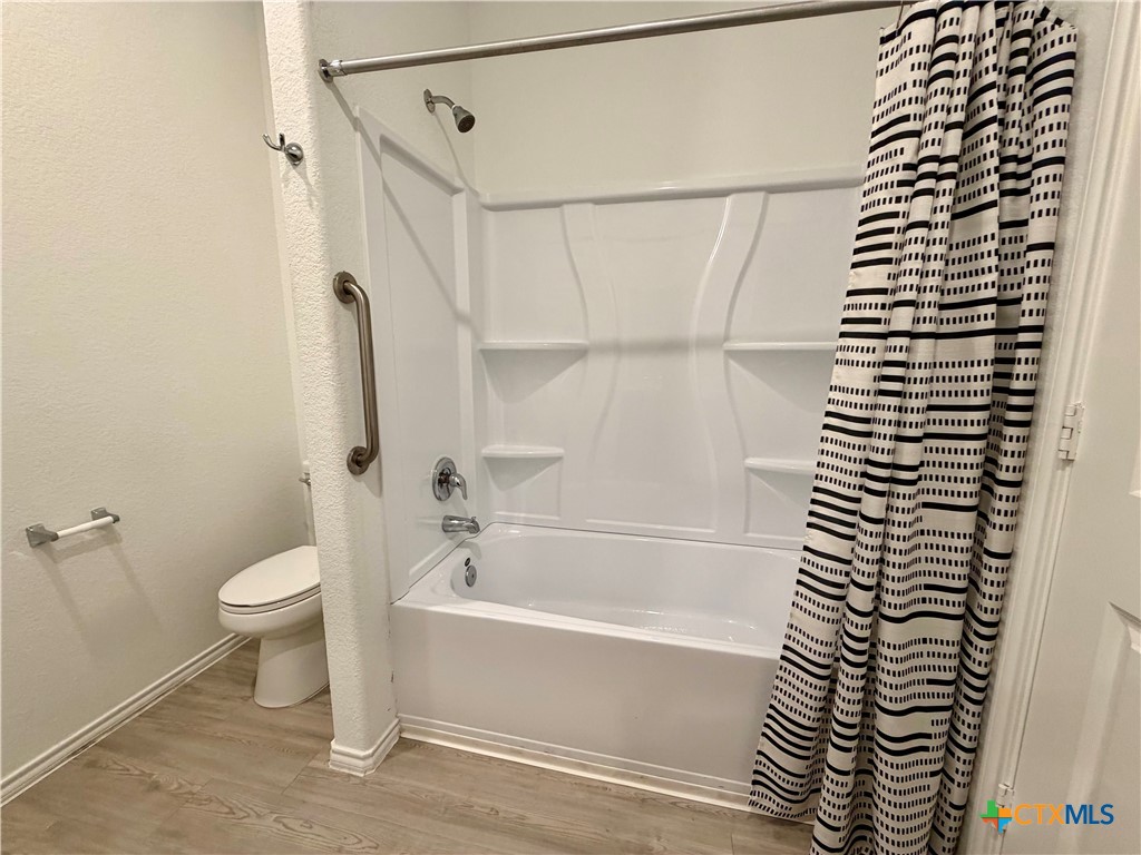 112 The Bad Way Property Photo 10