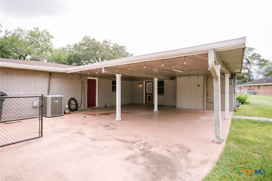 12 Jade Drive Property Photo 10