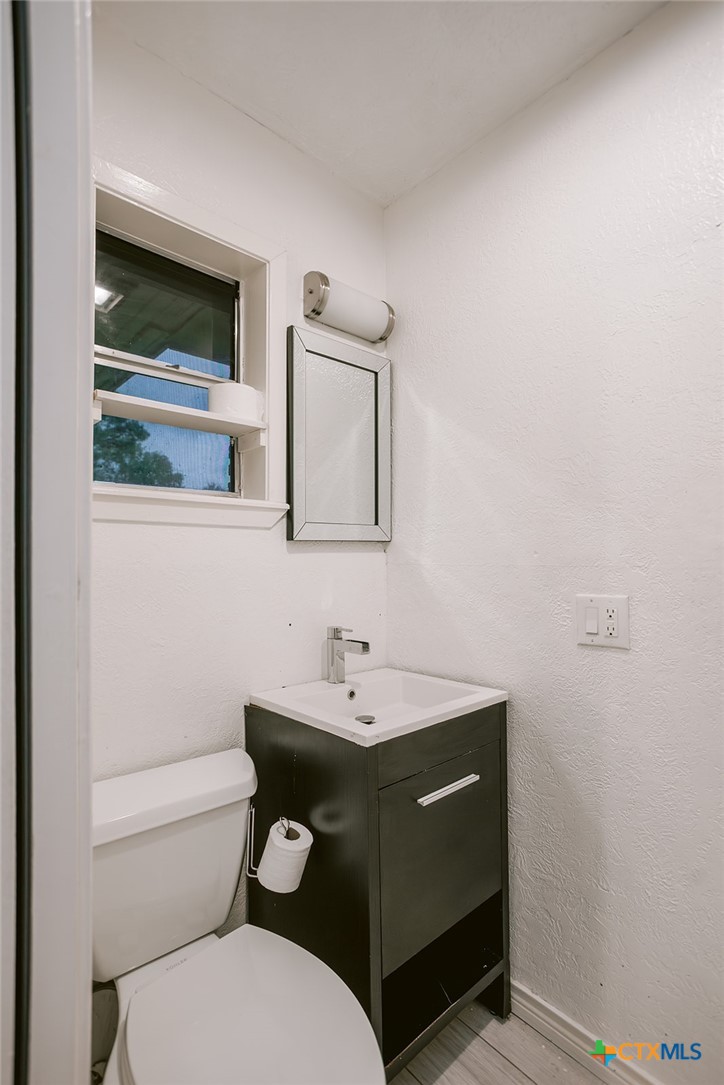 12 Jade Drive Property Photo 35