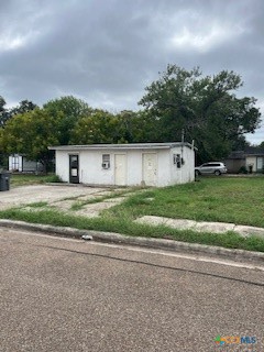 1015 Ash Street Property Photo 1