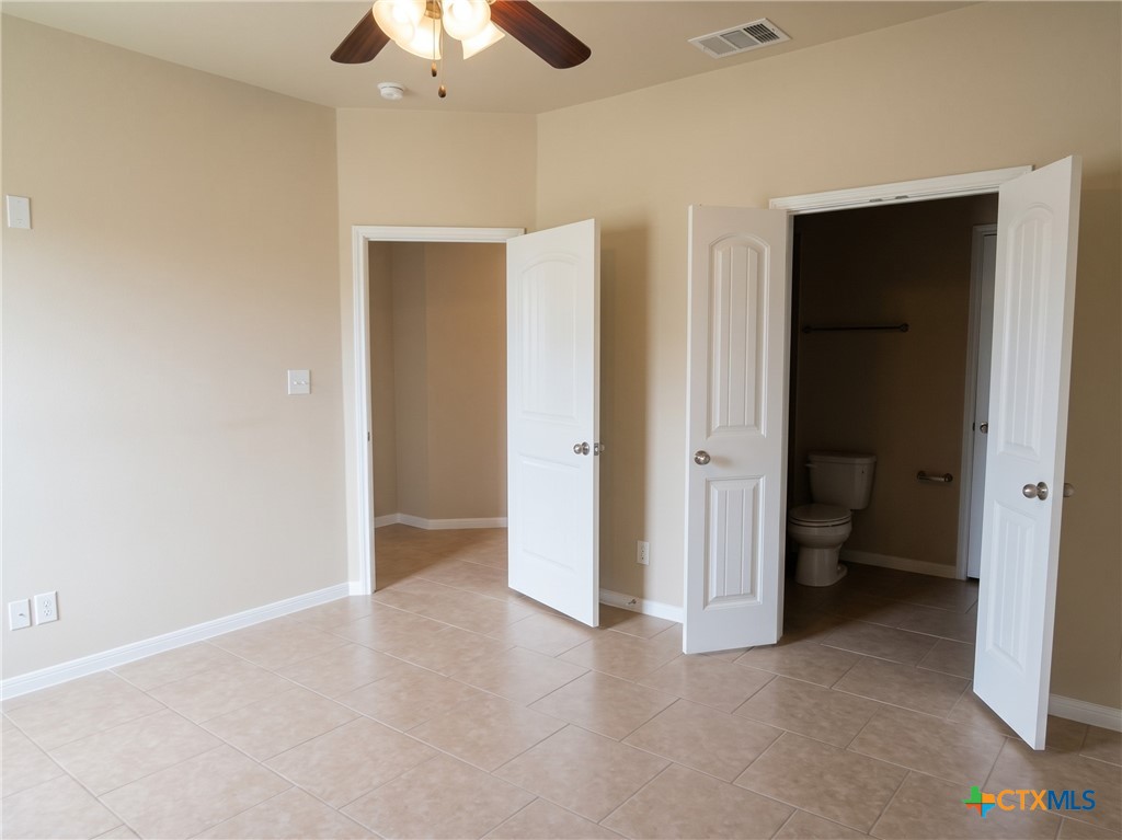 4508 Cambridge Drive B Property Photo 14