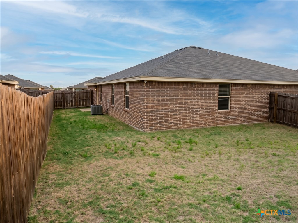 4508 Cambridge Drive B Property Photo 18