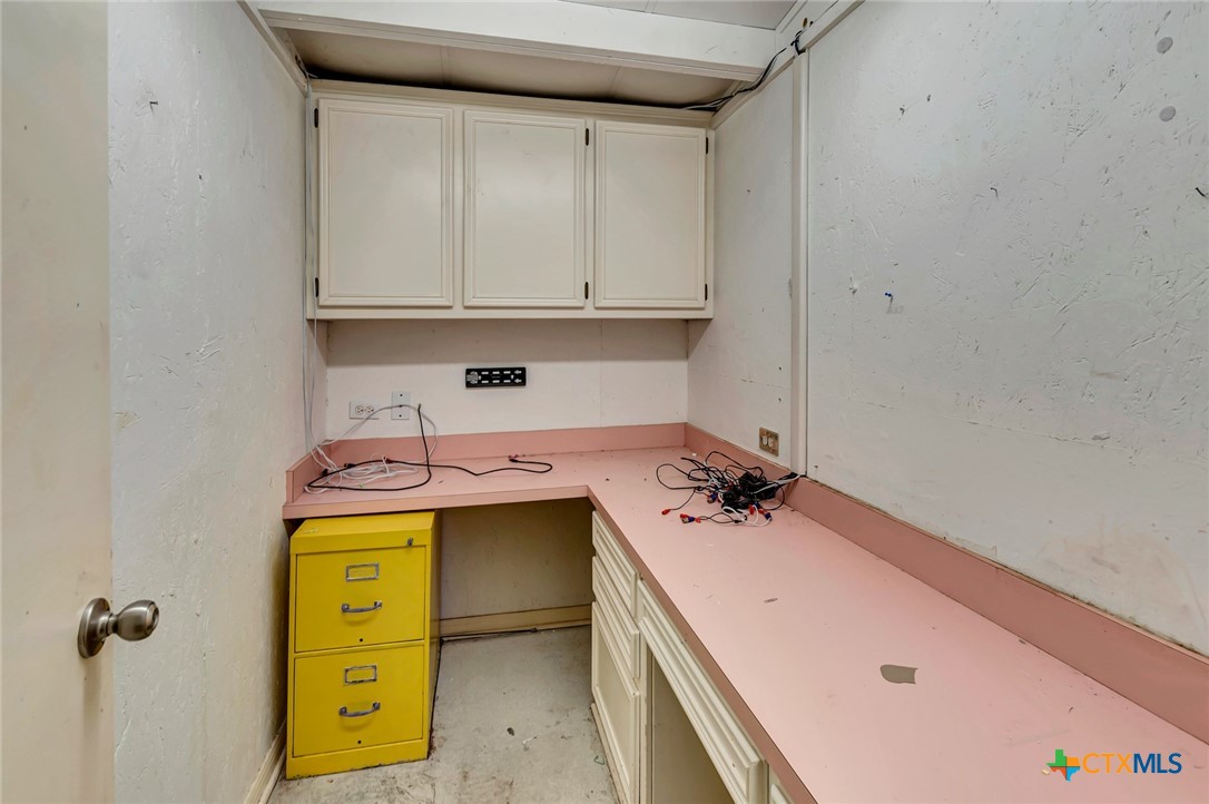 105 Ward Street Property Photo 11