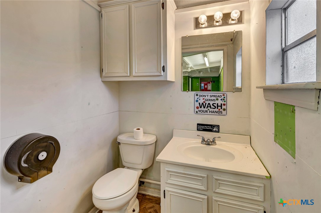 105 Ward Street Property Photo 17