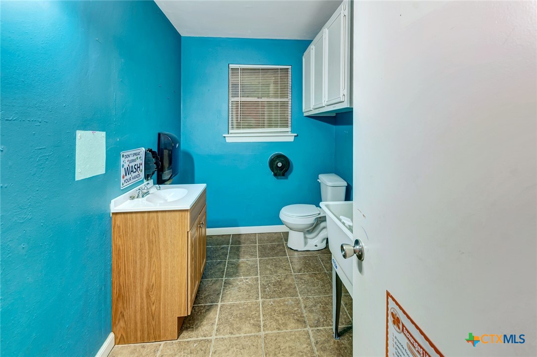 105 Ward Street Property Photo 27