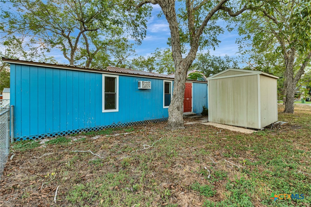 105 Ward Street Property Photo 43