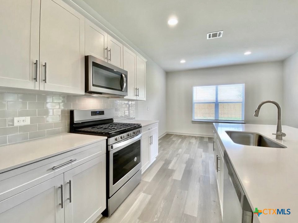 1001 Winnsboro Loop Property Photo 12