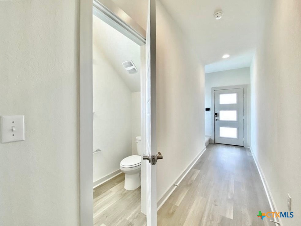 1001 Winnsboro Loop Property Photo 14