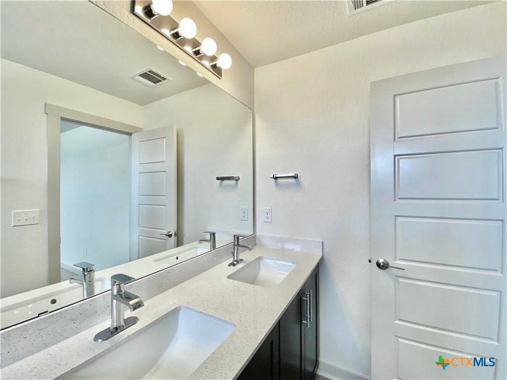 1001 Winnsboro Loop Property Photo 20