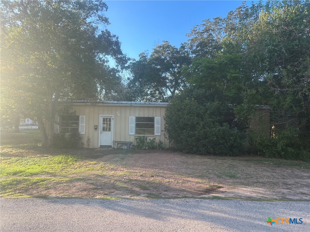 101 Walter Street Property Photo 1