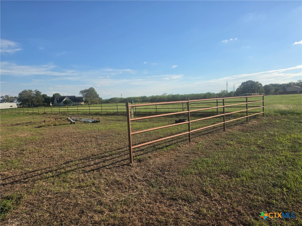 1723 Parsons Road Property Photo 3