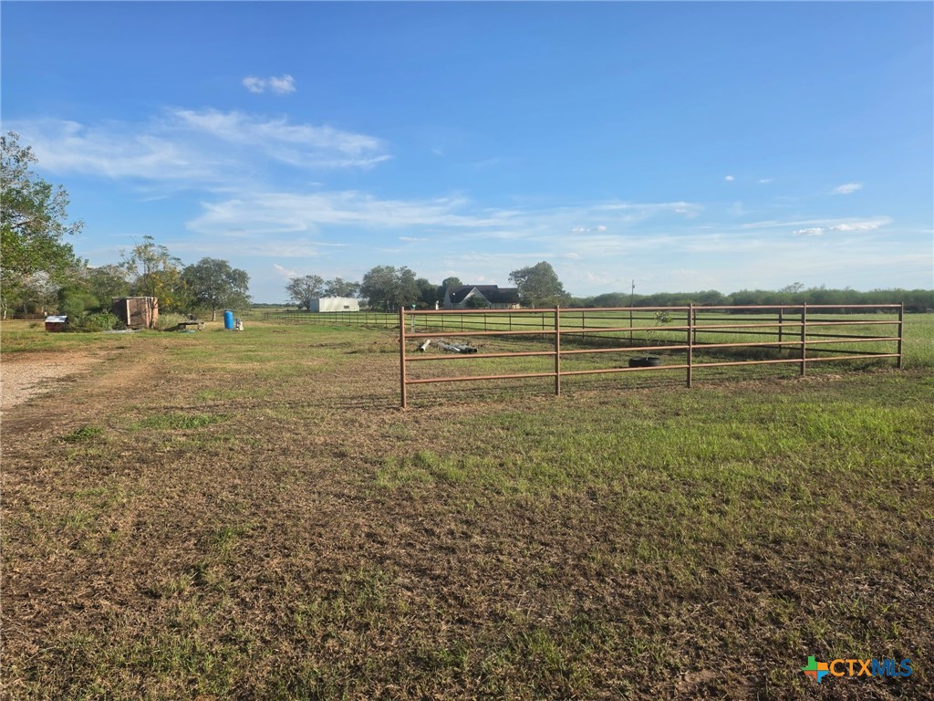 1723 Parsons Road Property Photo 4
