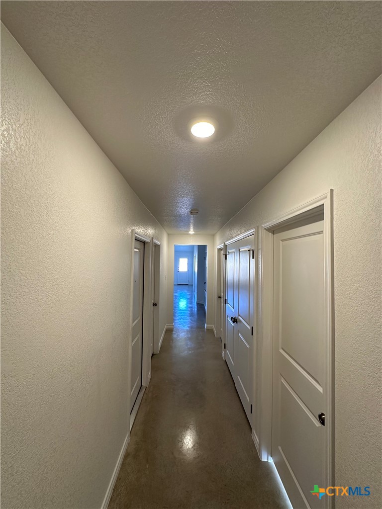 1214 Lehmann Drive B Property Photo 4
