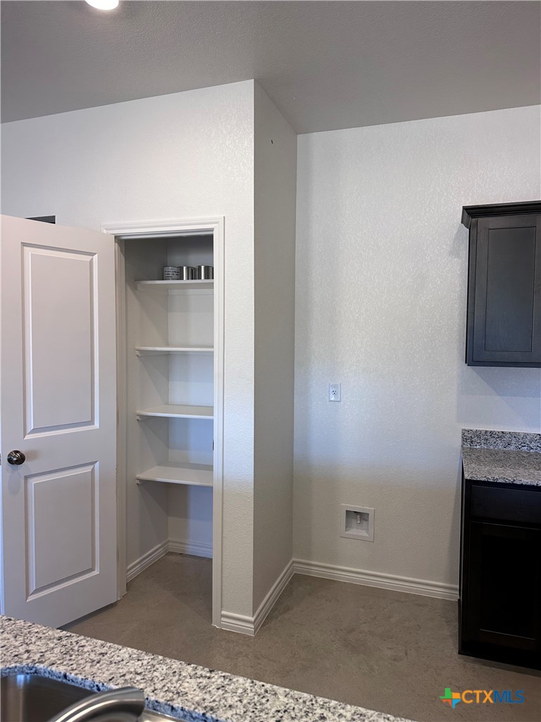1214 Lehmann Drive B Property Photo 10