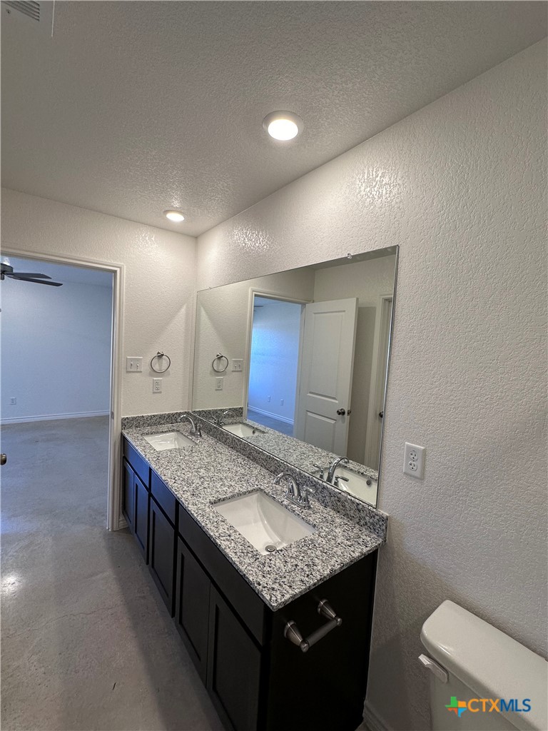 1214 Lehmann Drive B Property Photo 18