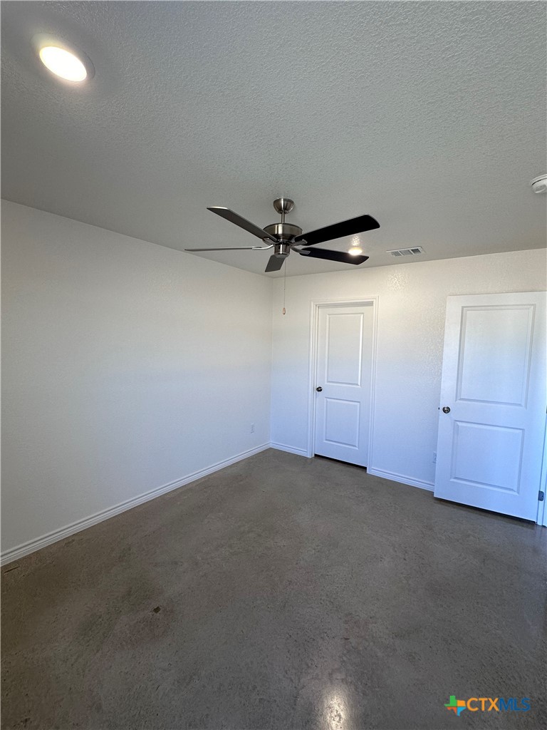 1214 Lehmann Drive B Property Photo 24
