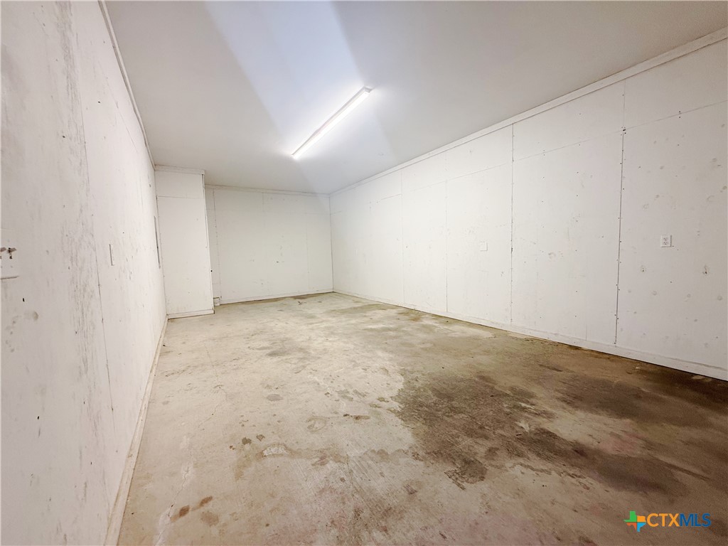 117 S Emma C Property Photo 13