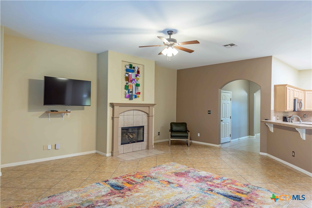 305 Waterstone Property Photo 7