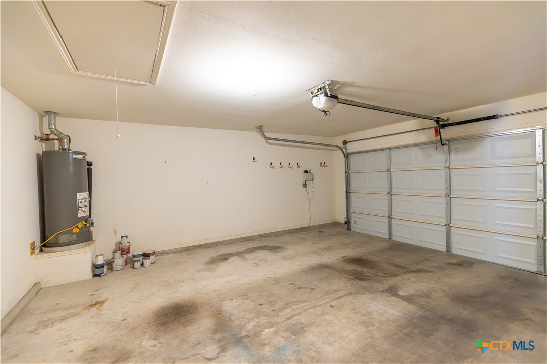 305 Waterstone Property Photo 35