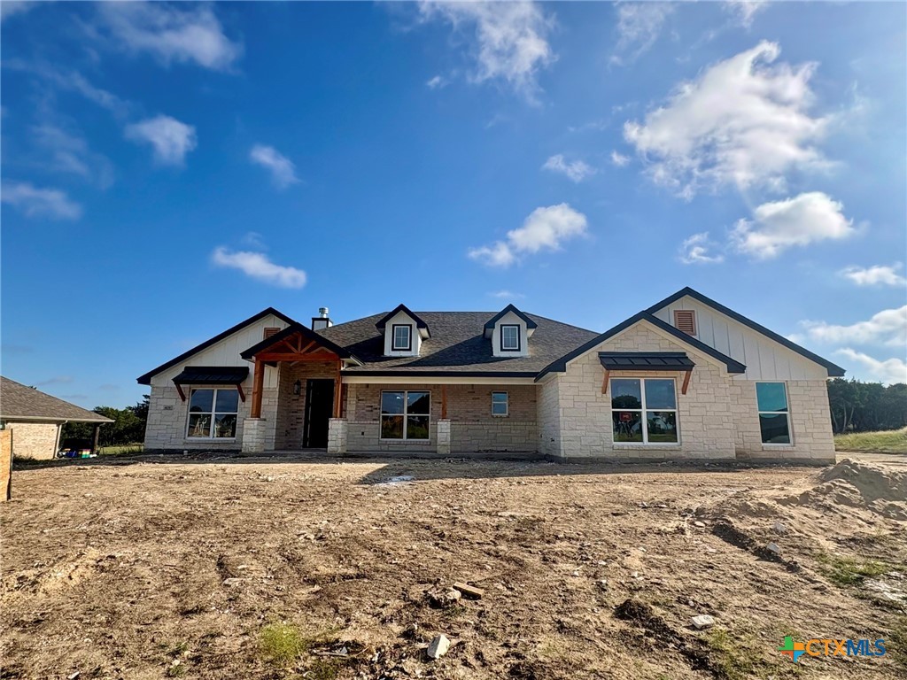 4231 Cool Basin Road Property Photo 1