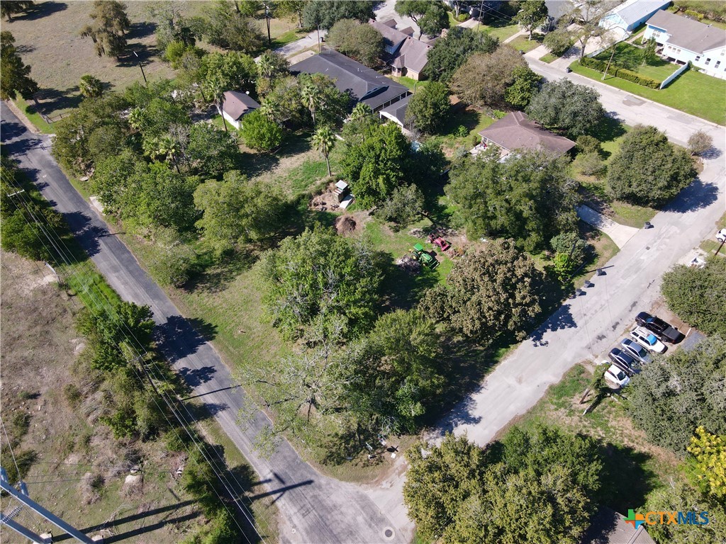 101 N Victoria Street Property Photo 3
