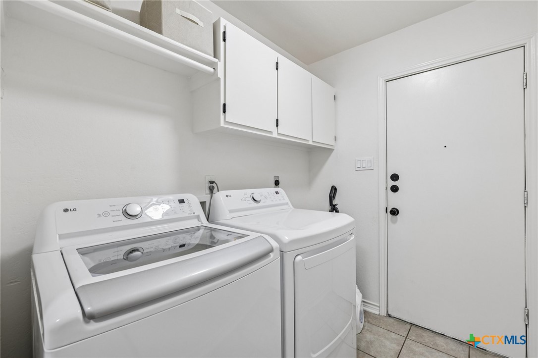 610 Sabine Circle Property Photo 14