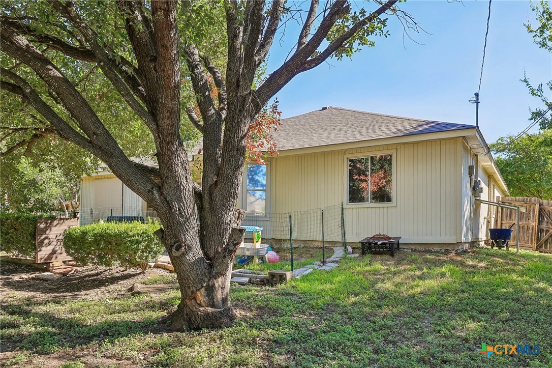 610 Sabine Circle Property Photo 35