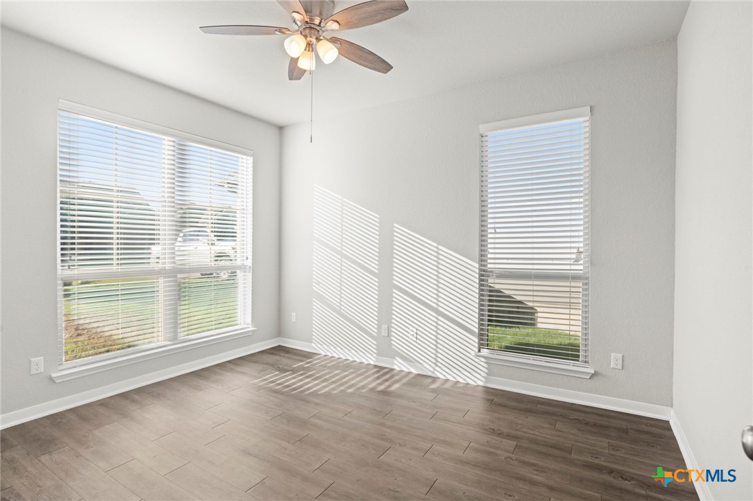 1219 Amber Dawn Drive Property Photo 6