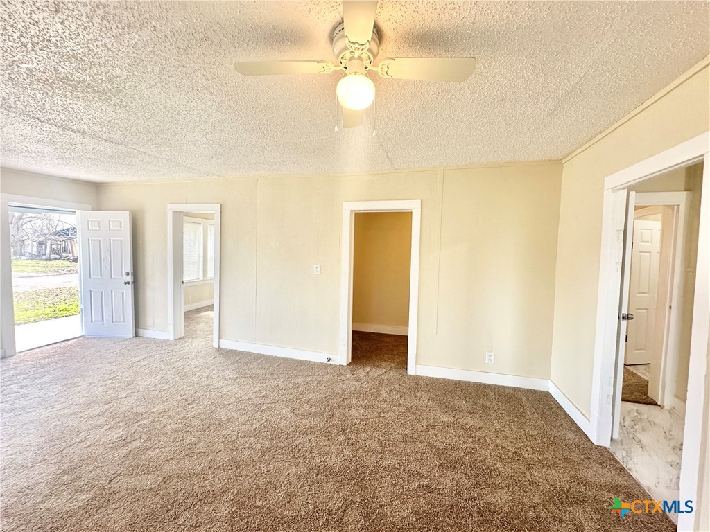 1007 Capps Street Property Photo 6