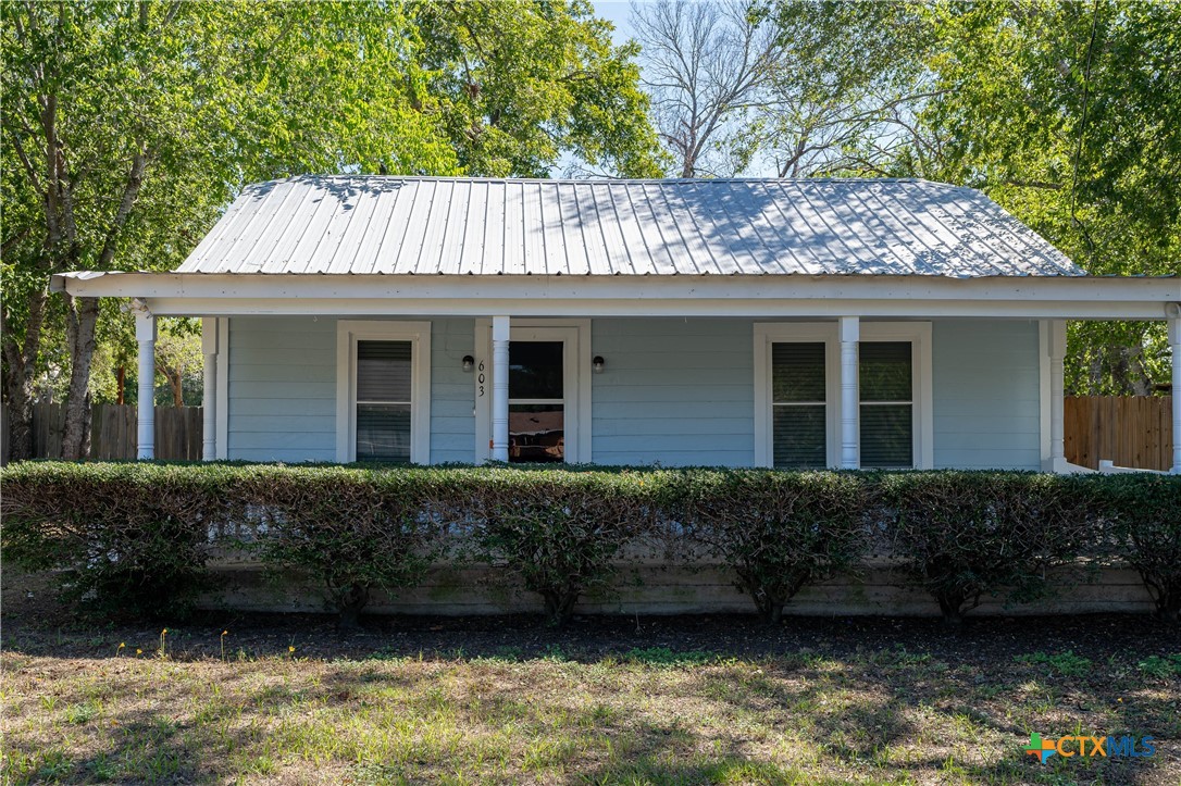 603 S Laurel Avenue Property Photo 5