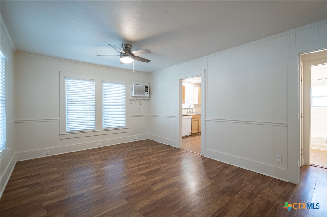 603 S Laurel Avenue Property Photo 8
