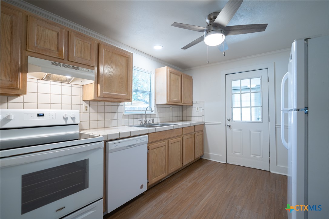 603 S Laurel Avenue Property Photo 10