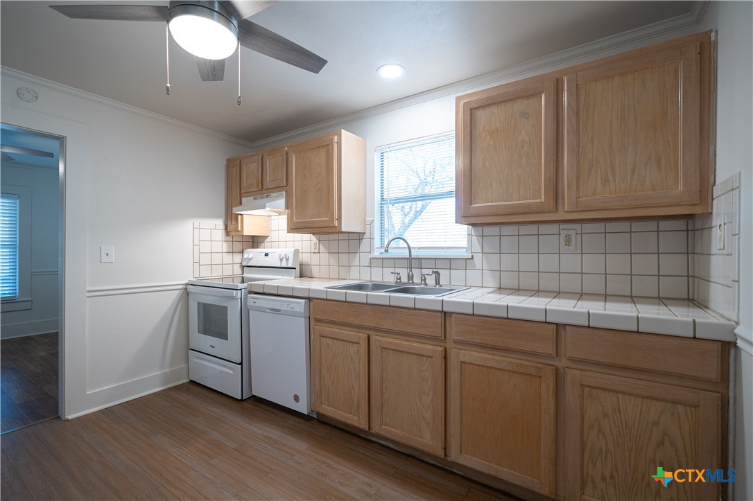 603 S Laurel Avenue Property Photo 11