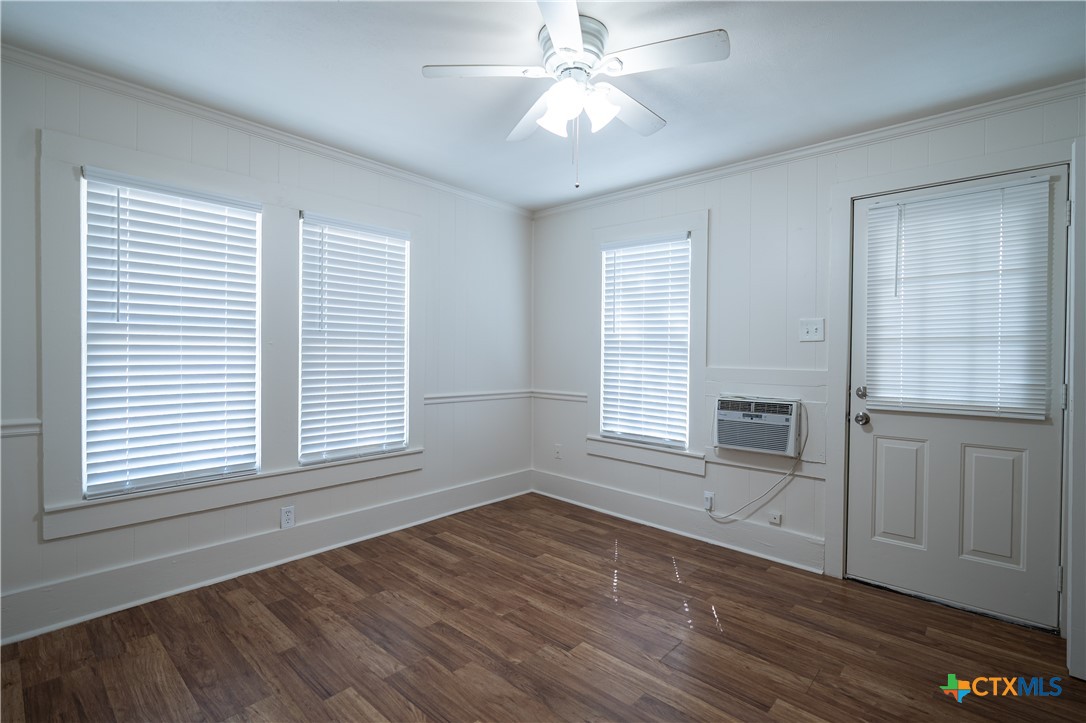 603 S Laurel Avenue Property Photo 12