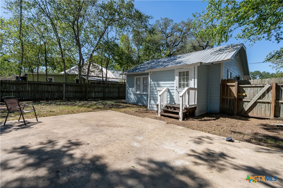 603 S Laurel Avenue Property Photo 19