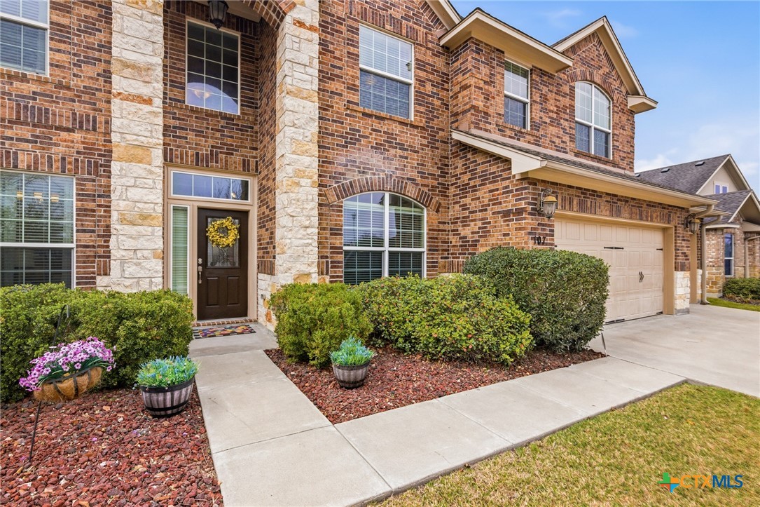 107 Brushy Creek Property Photo 2