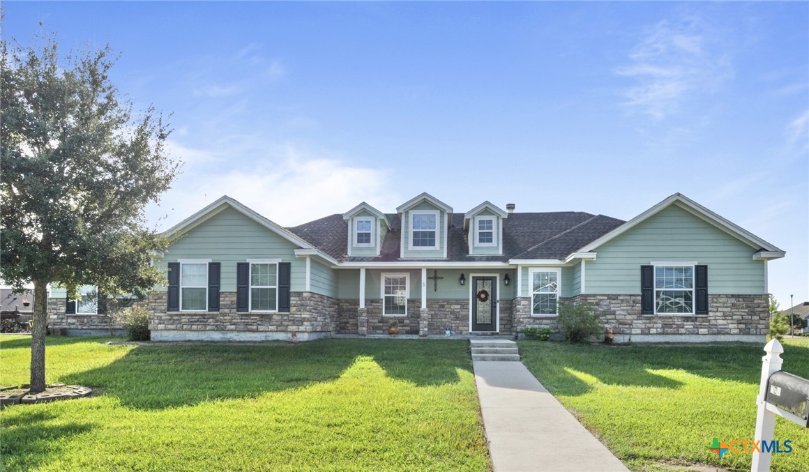 809 Buttercup Drive Property Photo 1