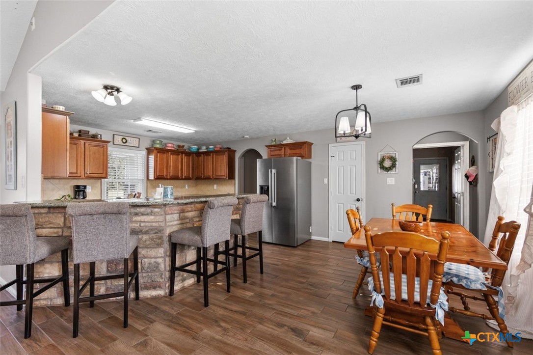 809 Buttercup Drive Property Photo 8