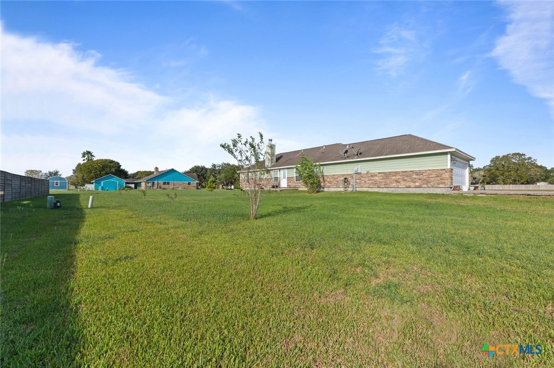 809 Buttercup Drive Property Photo 28