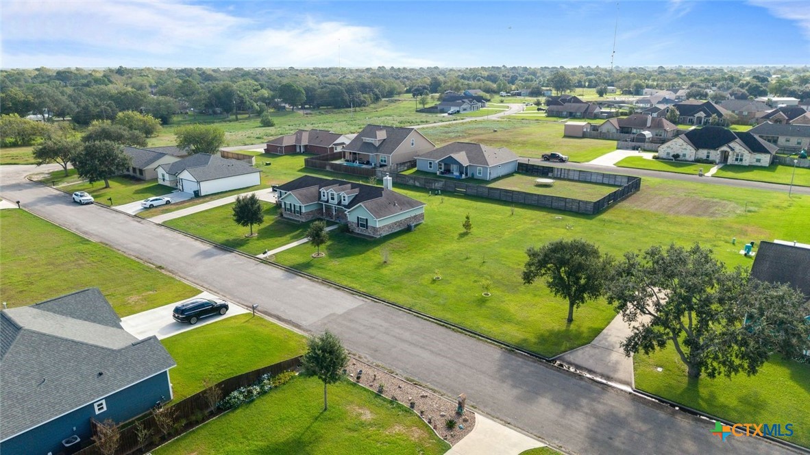 809 Buttercup Drive Property Photo 33