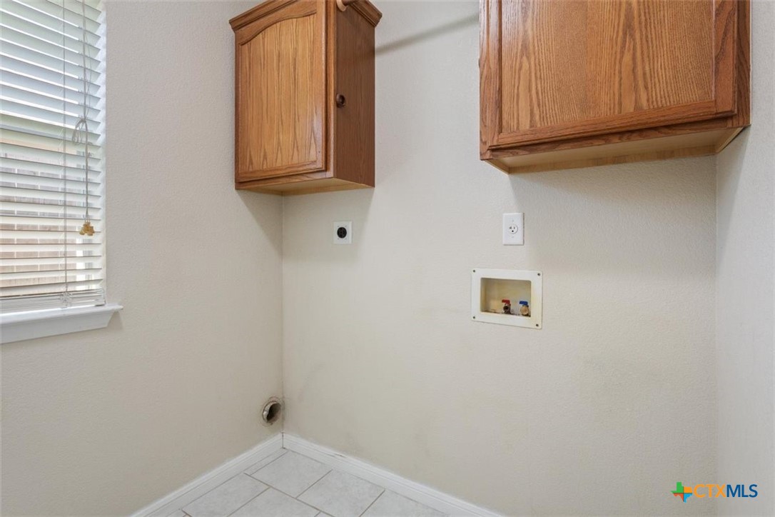 2001 Stonehenge Drive Property Photo 18