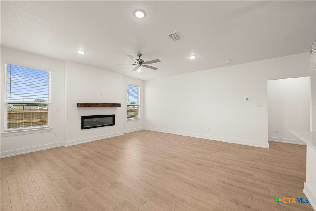 544 Gus Loop Property Photo 8