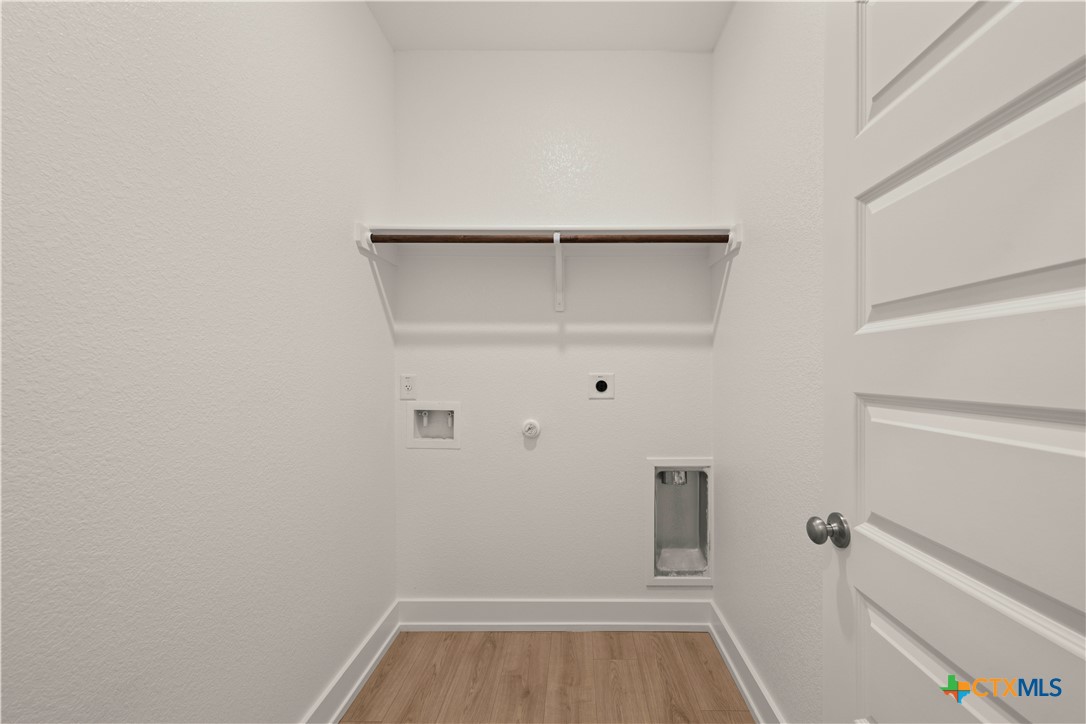 544 Gus Loop Property Photo 19