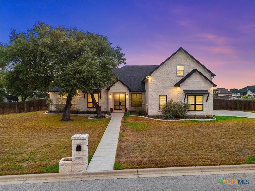 18 Cedro Circle Property Photo 1