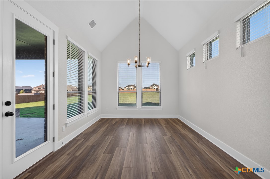 6910 Ben Houston Court Property Photo 20