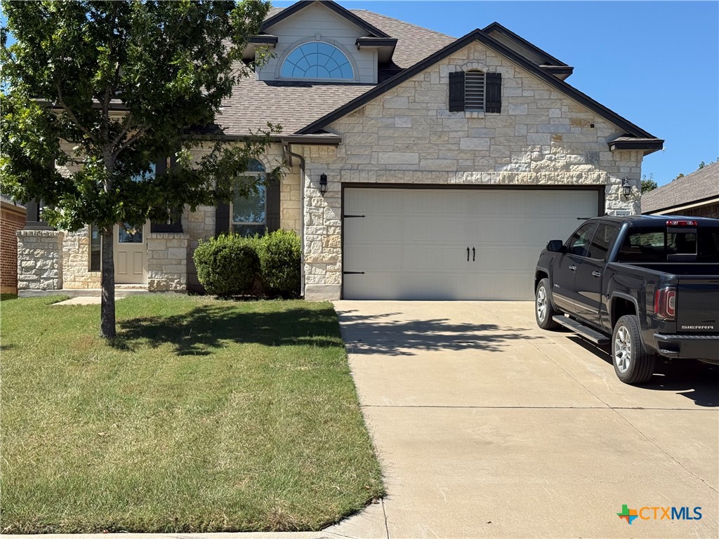 5126 Dauphin Drive Property Photo 1