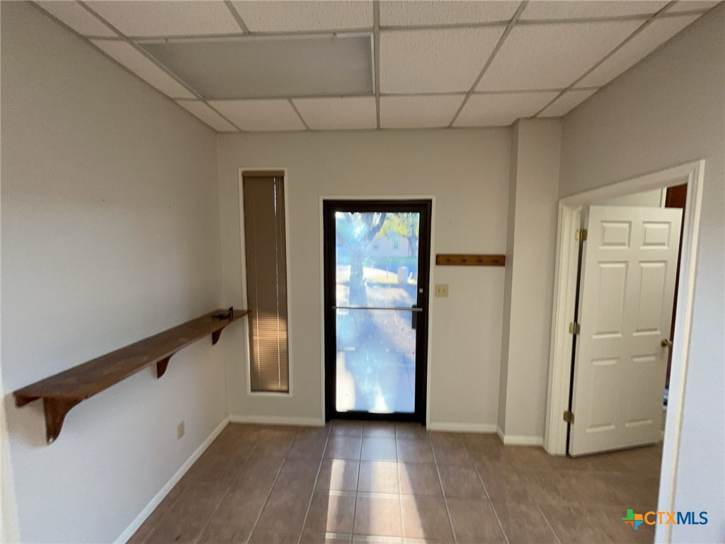 806 S Main Street B Property Photo 2