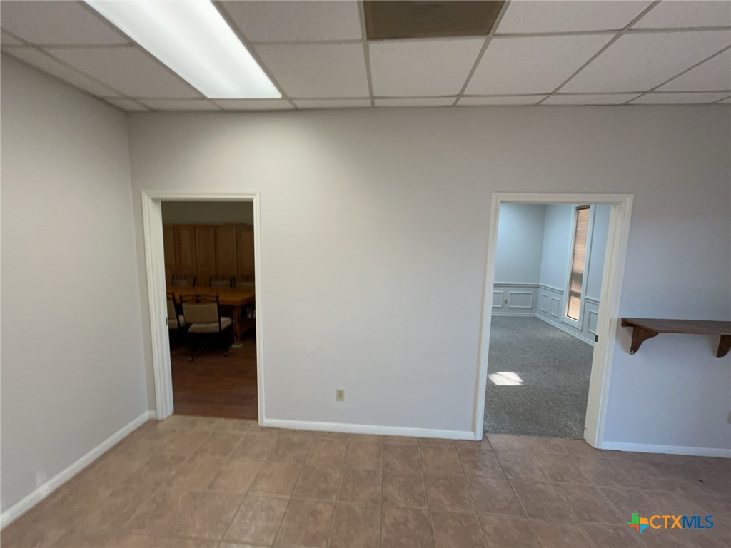 806 S Main Street B Property Photo 3